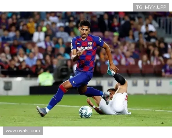 英国方面批阿劳霍犯规恶劣险伤福登 英国方面批阿劳霍犯规恶劣险伤福登